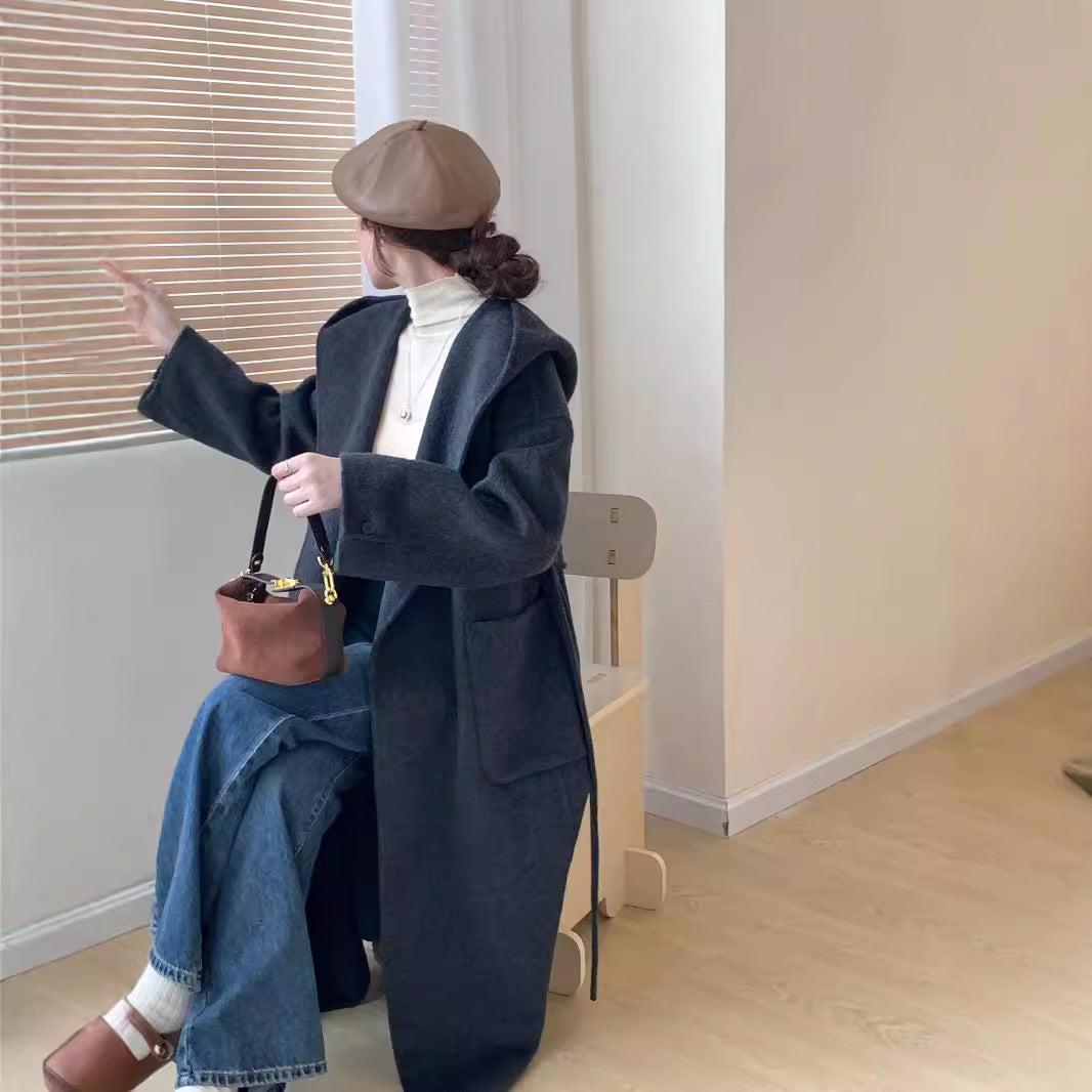 Refined Oversized Wool Coat with Hood